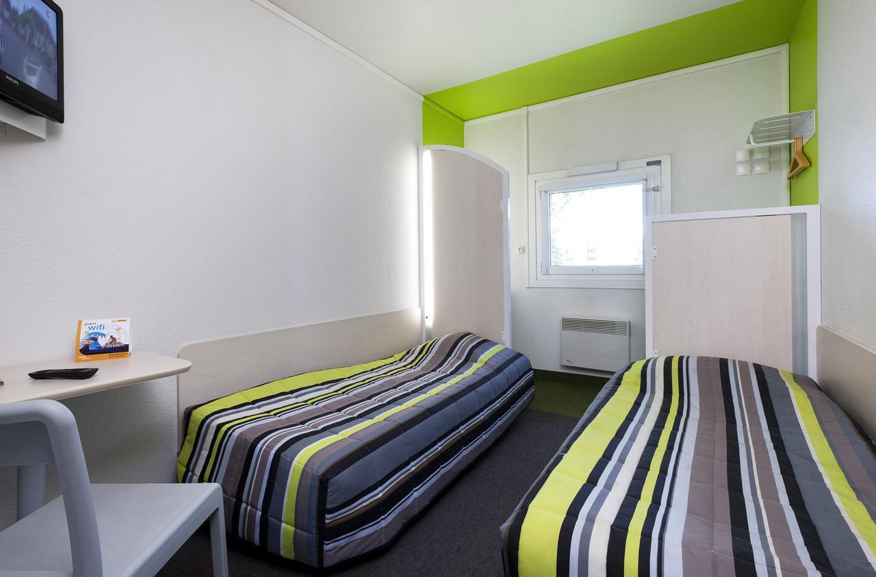 Fyl Good Ex Hotelf1 Cherbourg Tourlaville Bagian luar foto